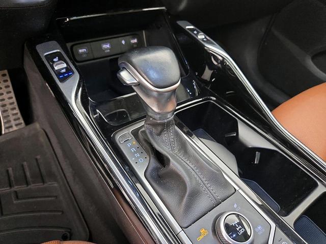 Photo of 2021 Silver Kia Sorento