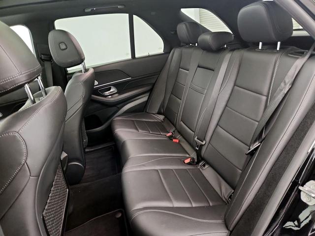 Photo of 2021 Black Mercedes-Benz GLE 350