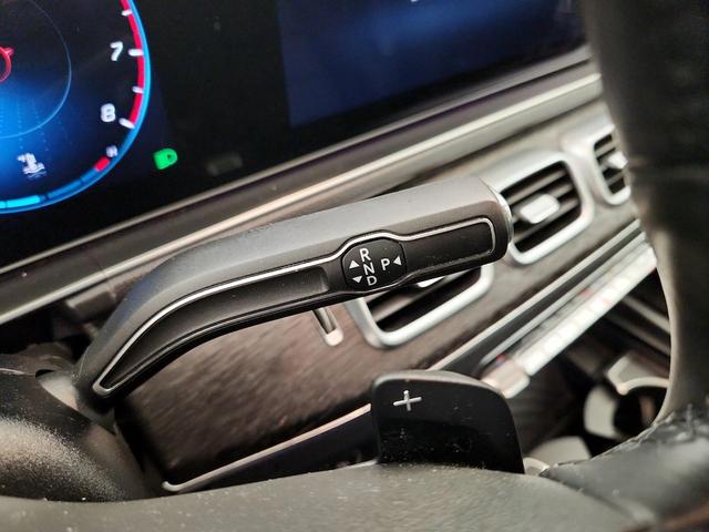Photo of 2021 Black Mercedes-Benz GLE 350