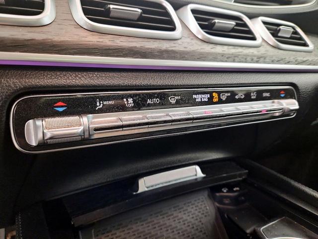 Photo of 2021 Black Mercedes-Benz GLE 350