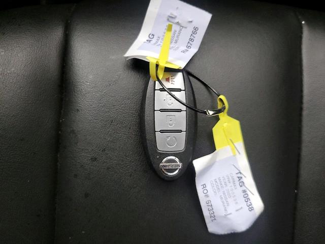 Photo of 2020 Gray Nissan Murano