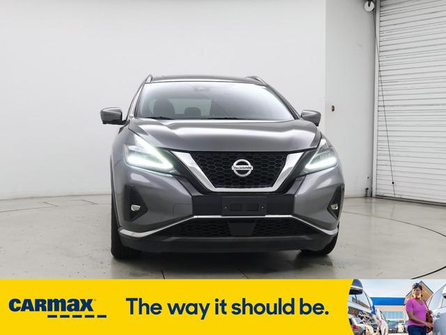Photo of 2020 Gray Nissan Murano