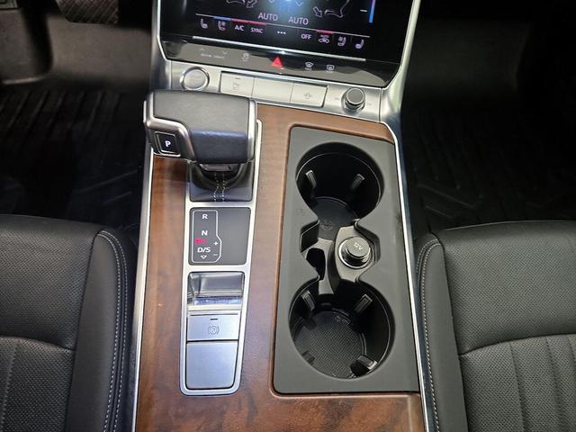 Photo of 2019 Gray Audi A6