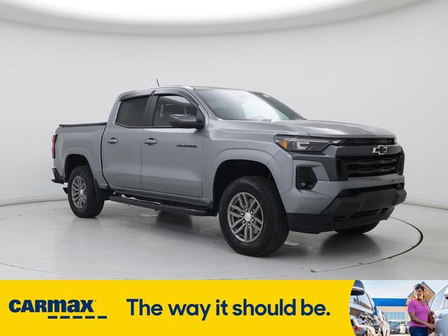 Photo of 2024 Gray Chevrolet Colorado