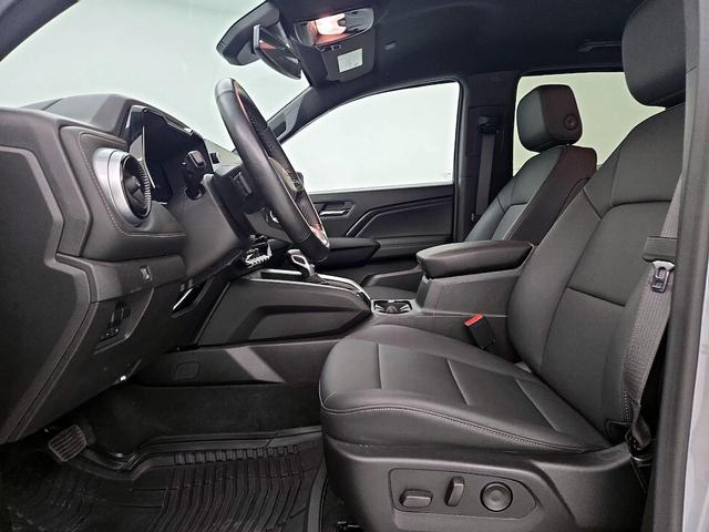 Photo of 2024 Gray Chevrolet Colorado