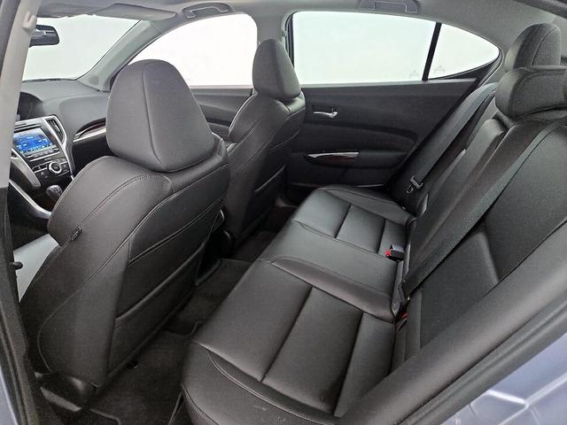 Photo of 2016 Silver Acura TLX