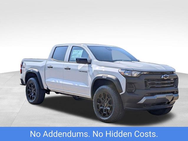 Photo of 2026 Summit White Chevrolet Colorado