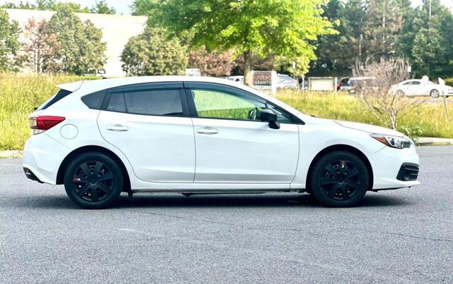 Photo of 2020 Crystal White Pearl Subaru Impreza