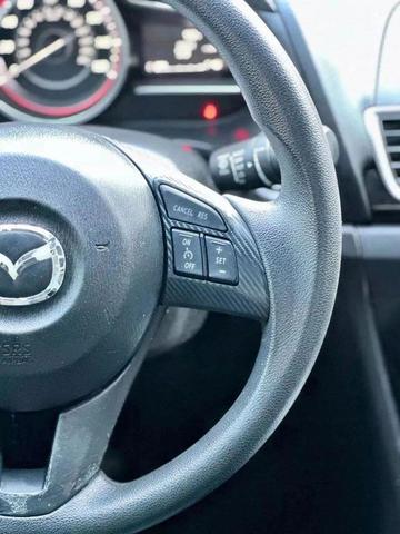 Photo of 2015 Liquid Silver Metallic Mazda Mazda3
