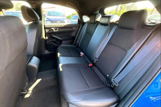 Photo of 2022 Boost Blue Pearl Honda Civic