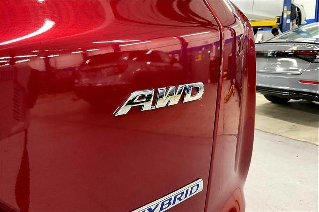 Photo of 2022 Radiant Red Metallic Honda CR-V Hybrid