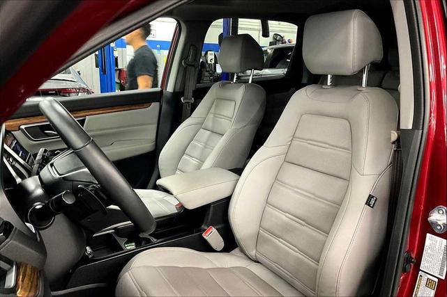 Photo of 2022 Radiant Red Metallic Honda CR-V Hybrid