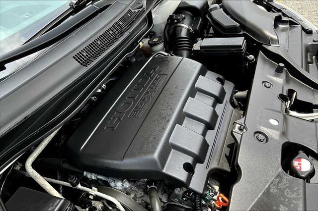 Photo of 2014 White Diamond Pearl Honda Odyssey