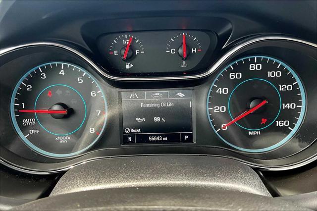 Photo of 2017 Mosaic Black Metallic Chevrolet Cruze