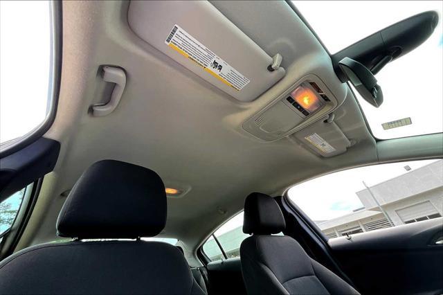 Photo of 2017 Mosaic Black Metallic Chevrolet Cruze