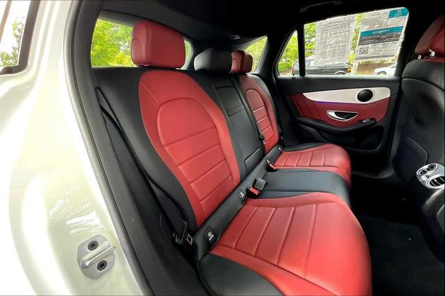 Photo of 2022 MANUFAKTUR Diamond White Metallic Mercedes-Benz GLC 300