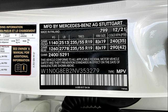 Photo of 2022 MANUFAKTUR Diamond White Metallic Mercedes-Benz GLC 300