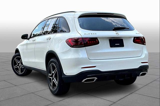 Photo of 2022 MANUFAKTUR Diamond White Metallic Mercedes-Benz GLC 300