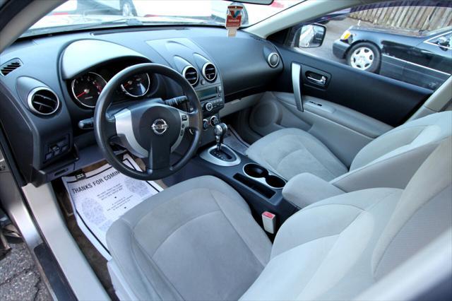 Photo of 2008 GRY Nissan Rogue