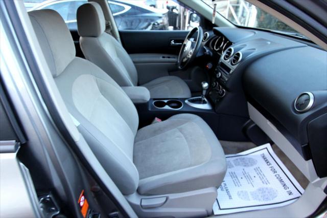 Photo of 2008 GRY Nissan Rogue