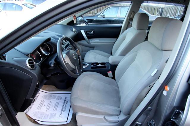 Photo of 2008 GRY Nissan Rogue