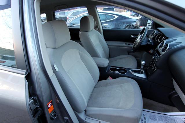 Photo of 2008 GRY Nissan Rogue