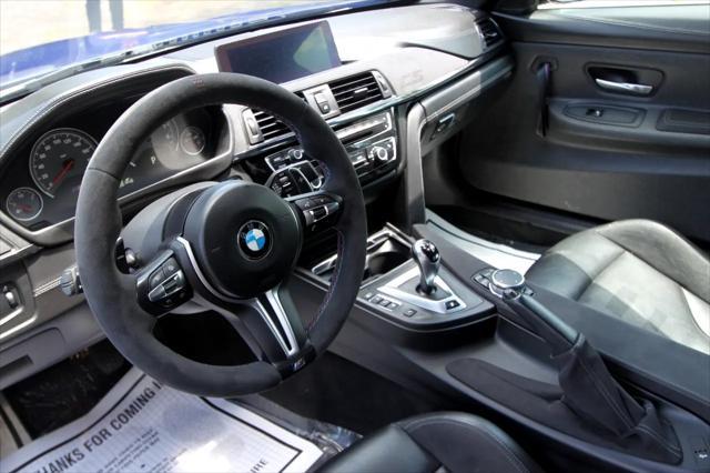 Photo of 2019 Blue BMW M4