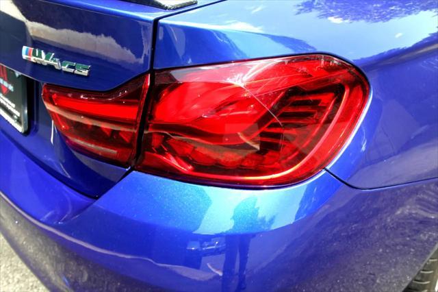 Photo of 2019 Blue BMW M4
