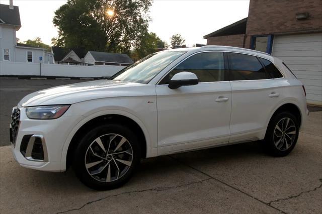 Photo of 2024 White Audi Q5