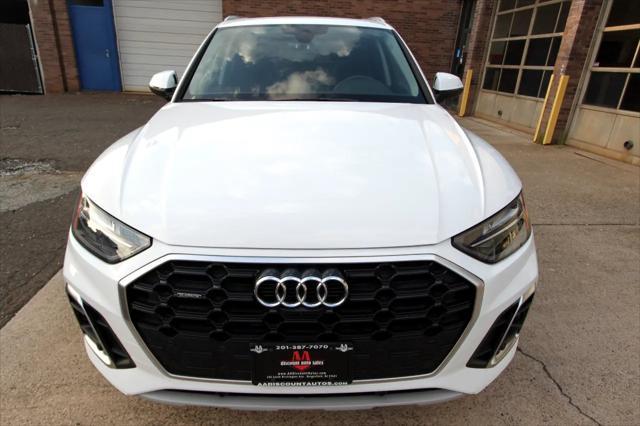 Photo of 2024 White Audi Q5