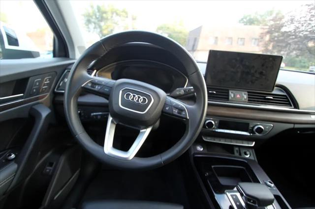 Photo of 2024 White Audi Q5