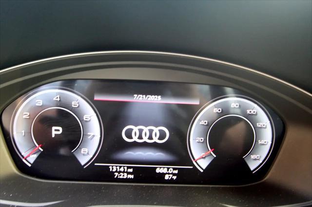 Photo of 2024 White Audi Q5