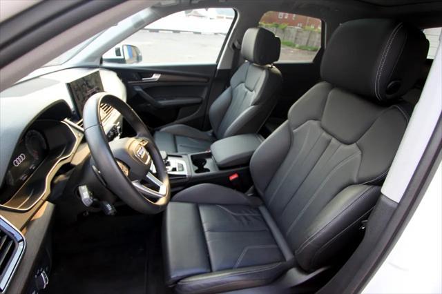 Photo of 2024 White Audi Q5