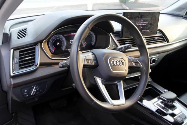Photo of 2024 White Audi Q5