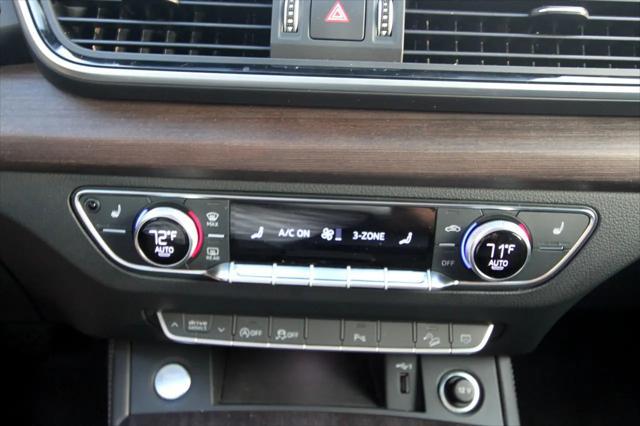 Photo of 2024 White Audi Q5