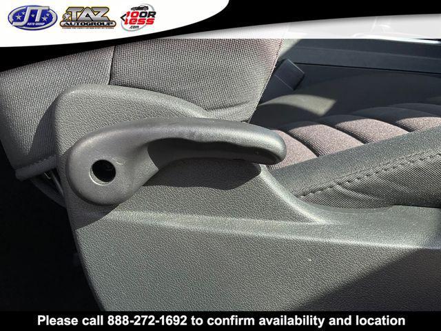 Photo of 2010 Stone White Clearcoat Dodge Challenger