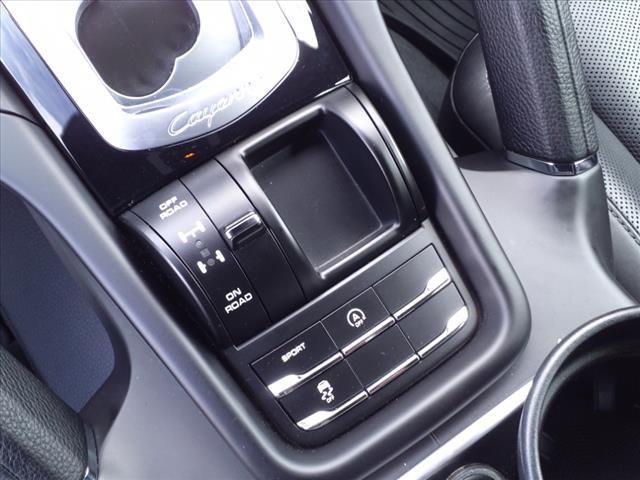 Photo of 2016 Meteor Gray Metallic Porsche Cayenne