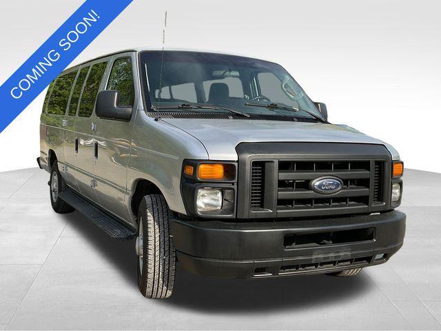 2012 Ford E350 Super Duty