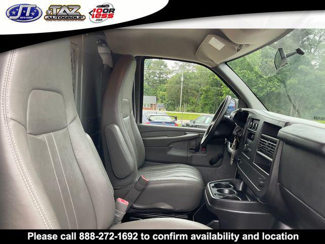 Photo of 2013 Summit White Chevrolet Express 2500
