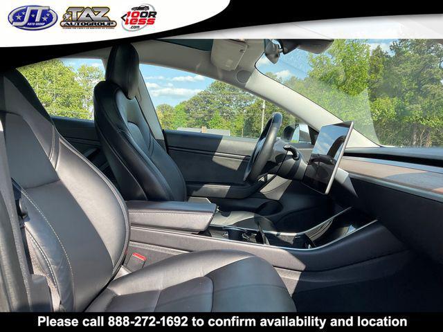 Photo of 2018 Gray Tesla Model 3