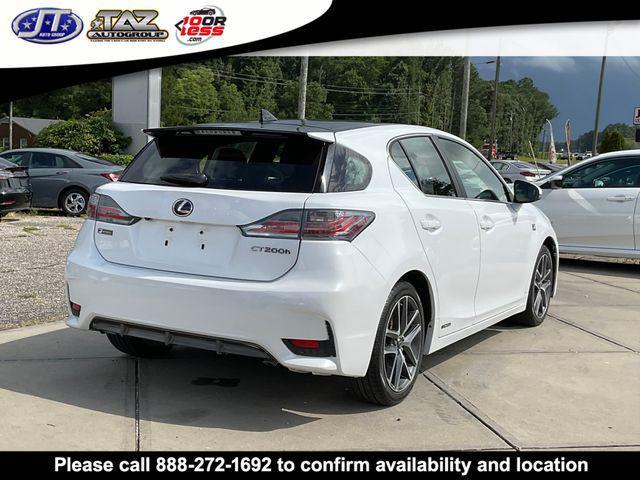 Photo of 2016 White Lexus CT 200h