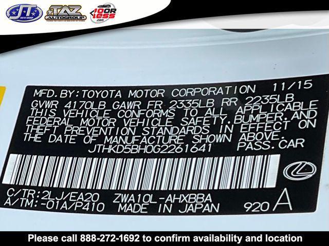 Photo of 2016 White Lexus CT 200h