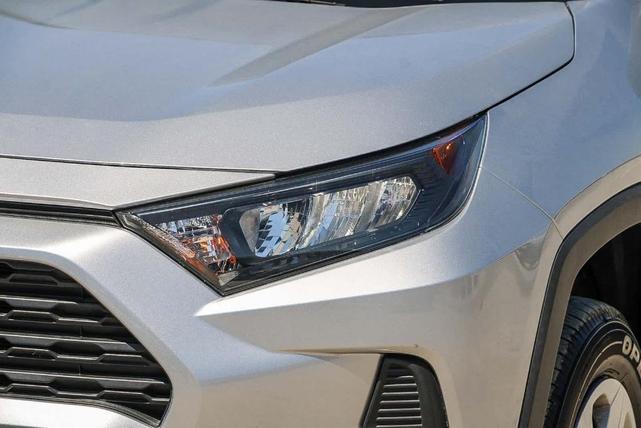 Photo of 2022 Silver Toyota RAV4