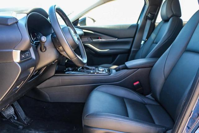 Photo of 2024 Deep Crystal Blue Mica Mazda CX-30