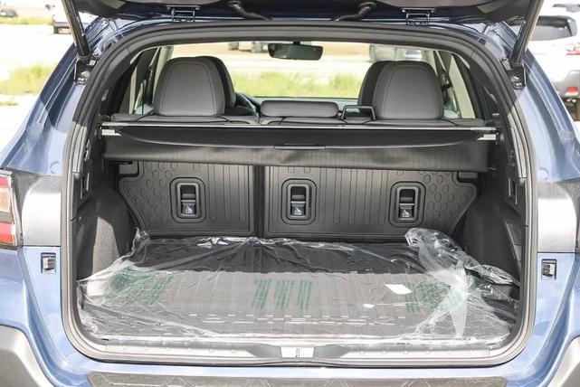 Photo of 2025 Blue Subaru Outback