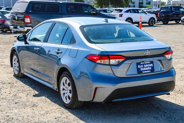Photo of 2022 Blue Toyota Corolla