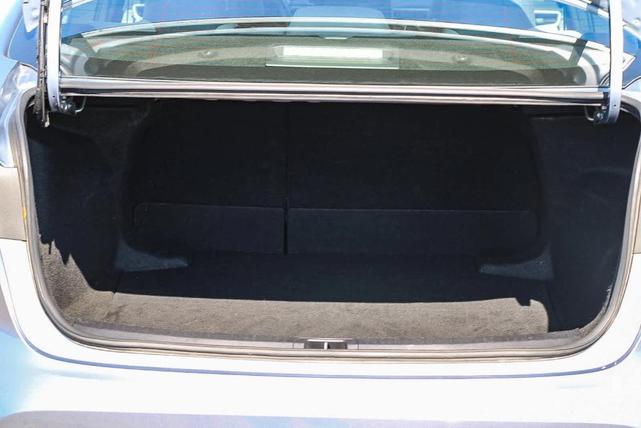 Photo of 2022 Blue Toyota Corolla
