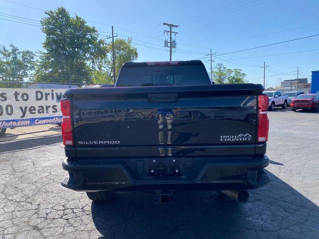 Photo of 2024 Black Chevrolet Silverado 2500