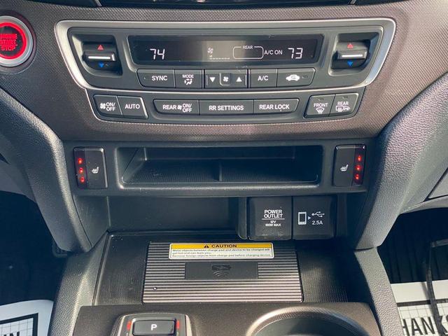 Photo of 2022 Platinum White Pearl Honda Pilot