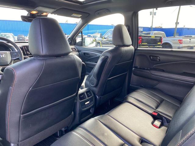 Photo of 2022 Platinum White Pearl Honda Pilot